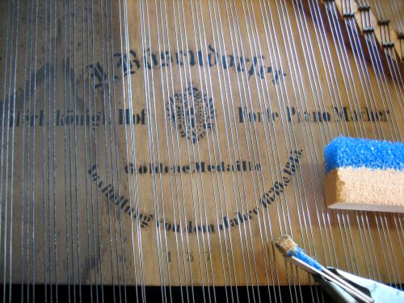 Reinigung des Bösendorfer-Flügels